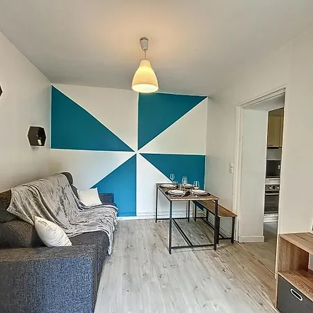 Logement 4 Personnes Avec Terrasse Privative ! Meaux